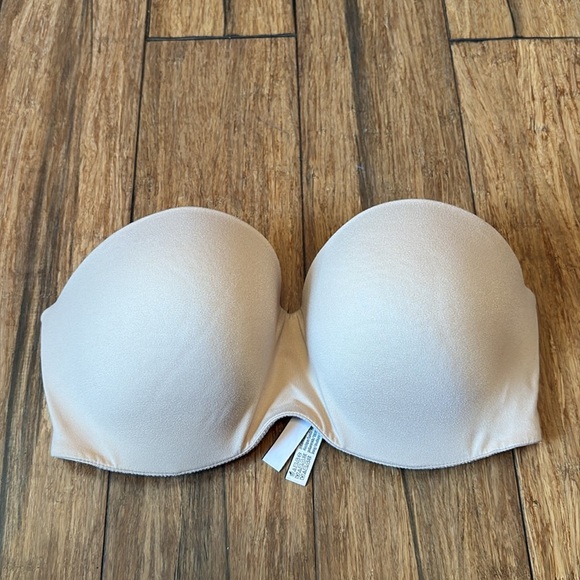 Victoria’s Secret BODY BY VICTORIA Strapless Bra 32DDD Beige - Picture 8 of 8